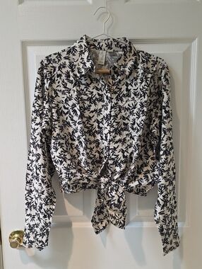 Joie Black and White Leaf Print Tie-Front Button Down Shirt